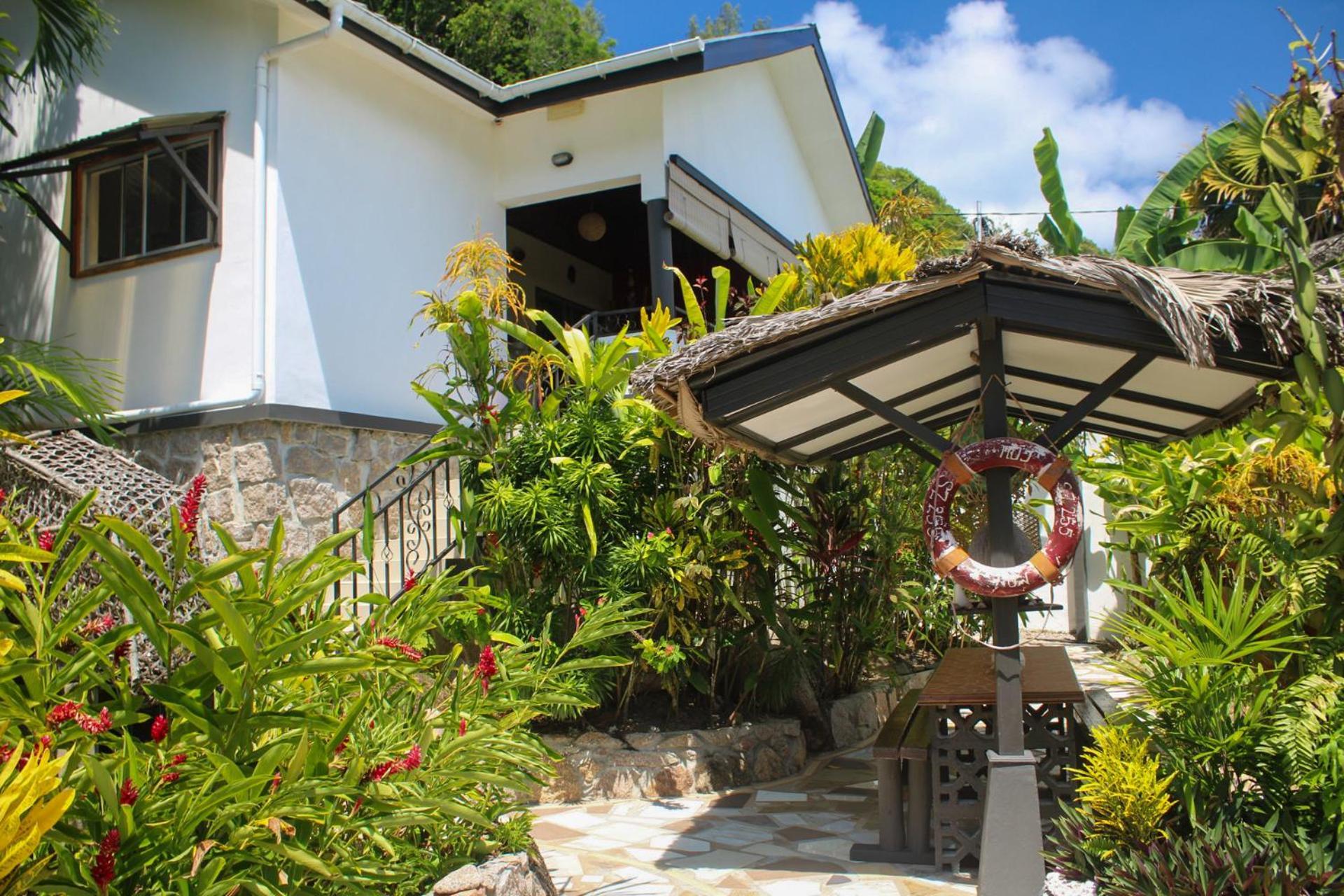 באיה סיינטה אנה Nid'Aigle Lodge מראה חיצוני תמונה