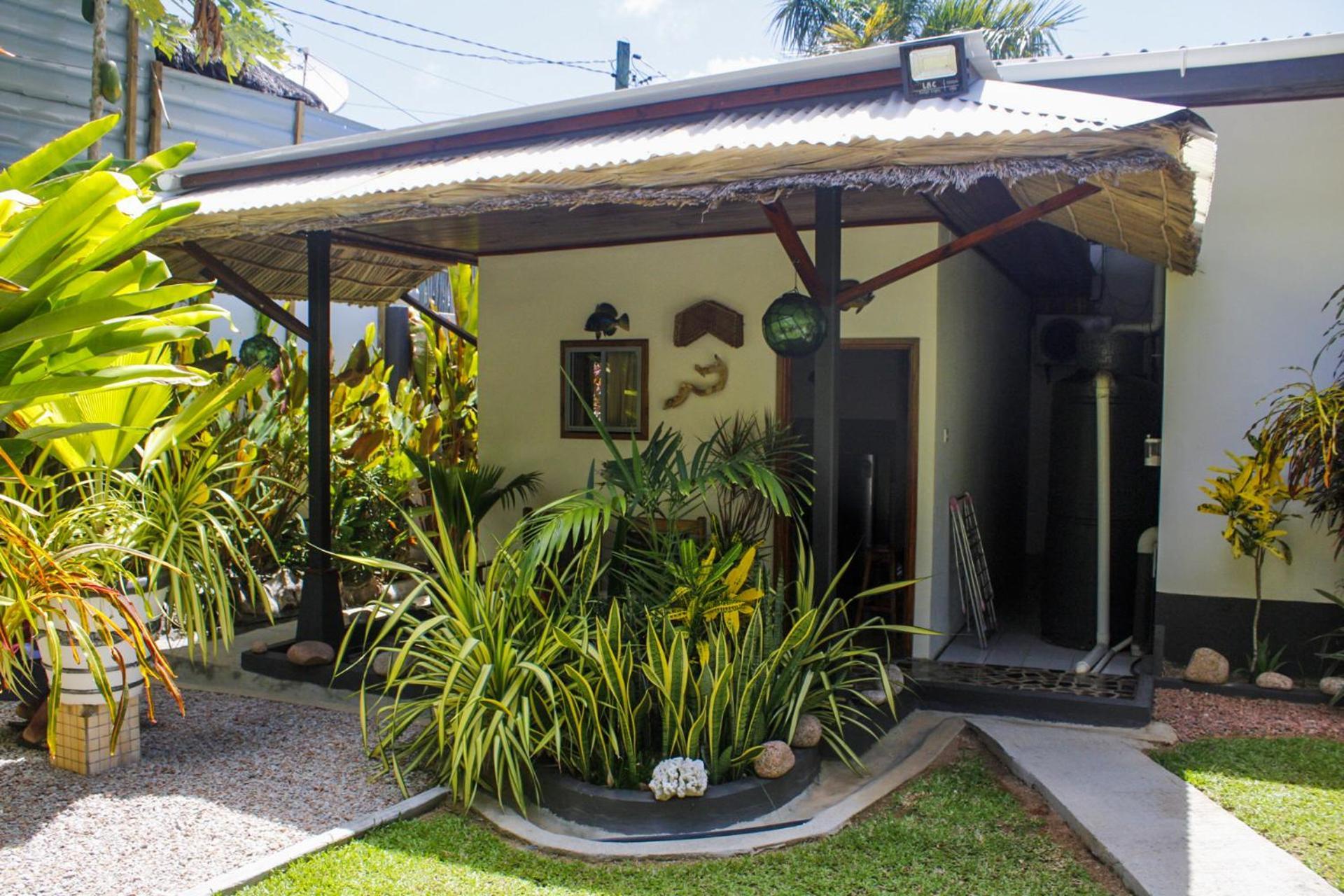באיה סיינטה אנה Nid'Aigle Lodge מראה חיצוני תמונה